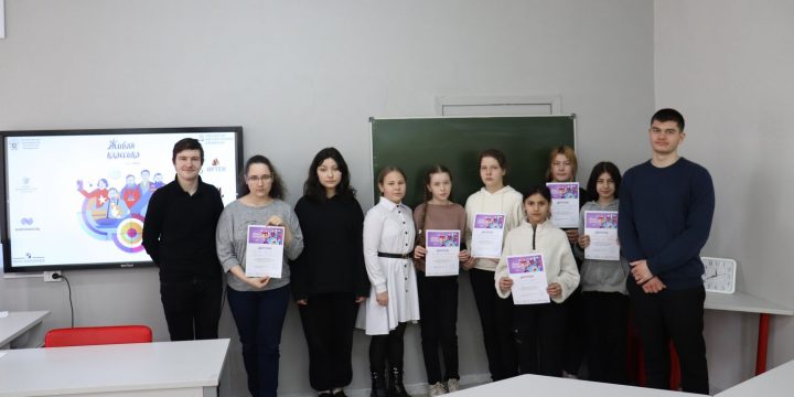 Школьного тур конкурса чтецов «Живая классика – 2022»